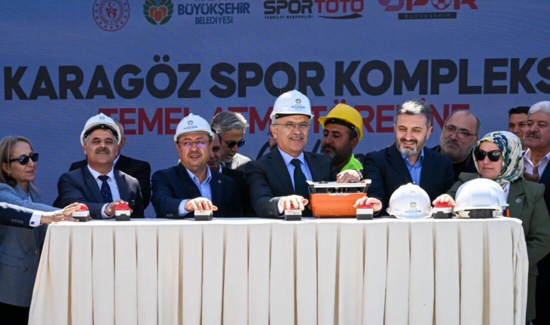 Malatya Büyükşehir Belediyesi gençlik ve spor yatırımlarına devam ediyor. Gençlik