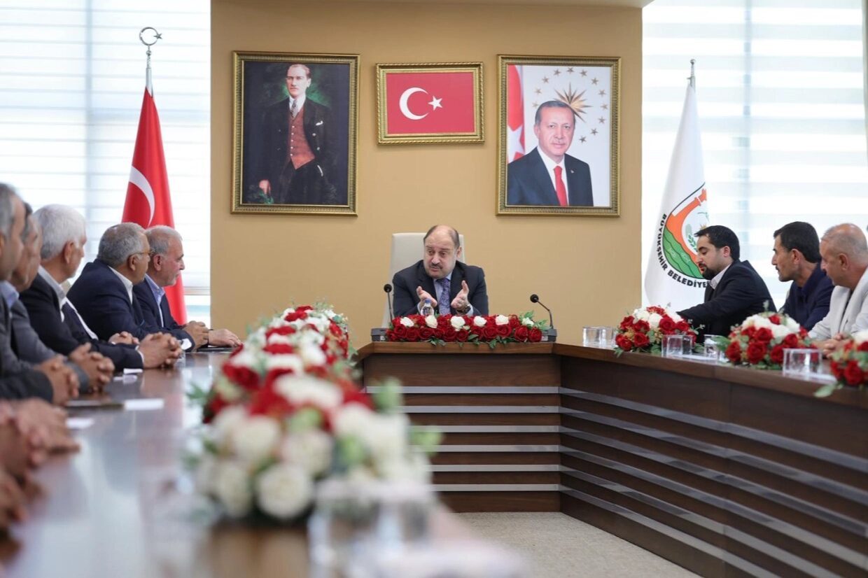 Şanlıurfa Büyükşehir Belediye Başkanı Mehmet Kasım Gülpınar, Suruç ilçe merkezi