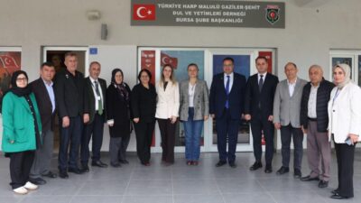 Nilüfer Belediyesi, Şehitler Haftası kapsamında Mihraplı Şehitlik Yerleşkesi’nde bulunan gazi