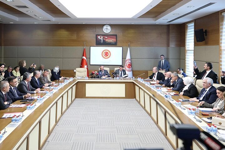 Şanlıurfa ve Kahramanmaraş'ta okullarda meydana gelen olaylar ile çocukların dijital