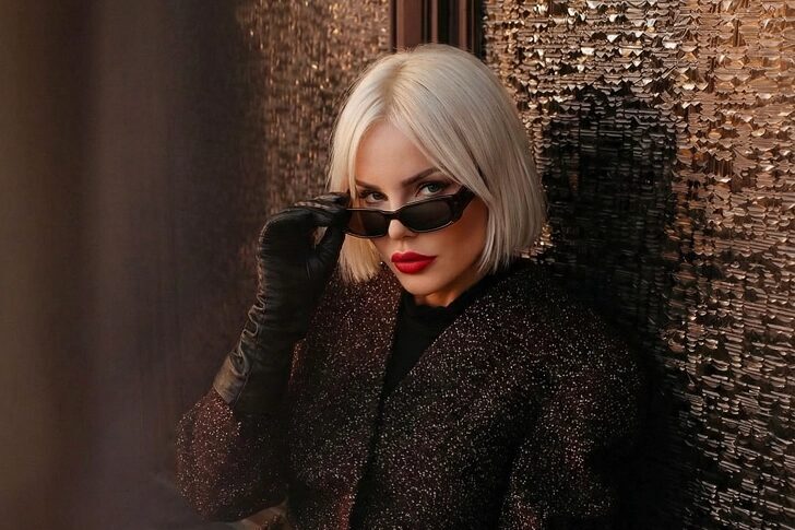 Ömür Gedik, Mili B imzalı yeni şarkısı “Hiç Akıllanası Yok”