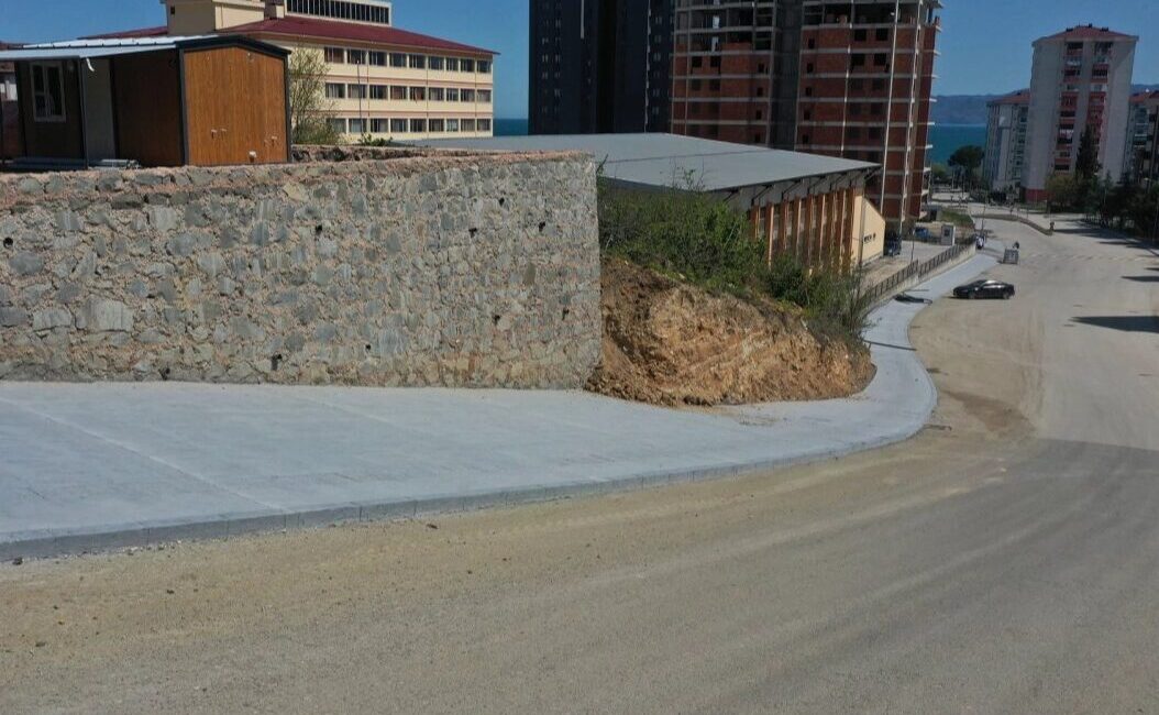 Ordu Büyükşehir Belediyesi, Fatsa ilçesi Dolunay Mahallesi’nde ulaşım konforunu artırmaya