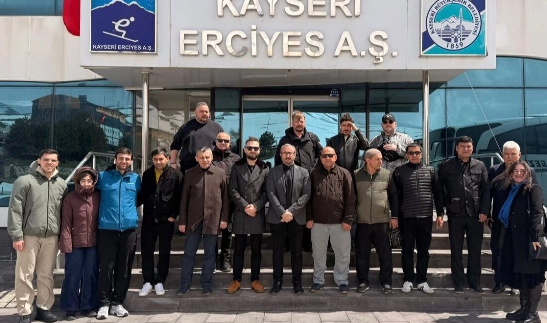 Kayseri’ye gelen Rusya ve Türkmenistanlı iş insanları, Erciyes’in turizm potansiyelini
