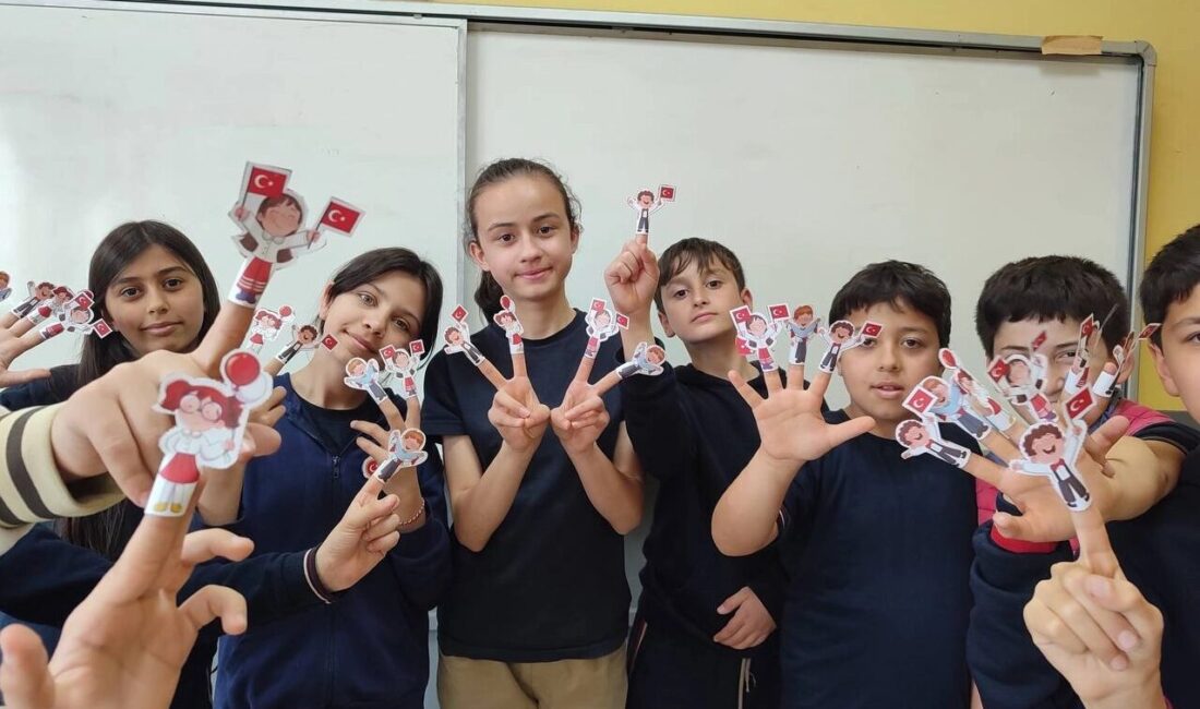 Sakarya Büyükşehir Belediyesi öncülüğünde yürütülen “Bilim Tohumları ile Büyüyen Çocuklar”