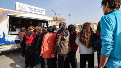 Sivas Belediyesi'nin ikram aracı uygulaması önemli bir ihtiyaca çözüm sunuyor.