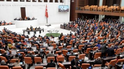 TBMM'de, Şanlıurfa ve Kahramanmaraş'taki okul saldırıları ile çocukların dijital risklerini
