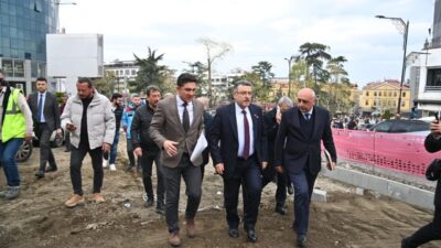 Trabzon Meydan’daki viyadük altı dönüşüm projesini yerinde inceleyerek çalışmalar hakkında