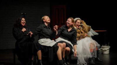 Trabzon'da bu yıl 5. kez düzenlenen Uluslararası Tiyatro Festivali sanatseverleri