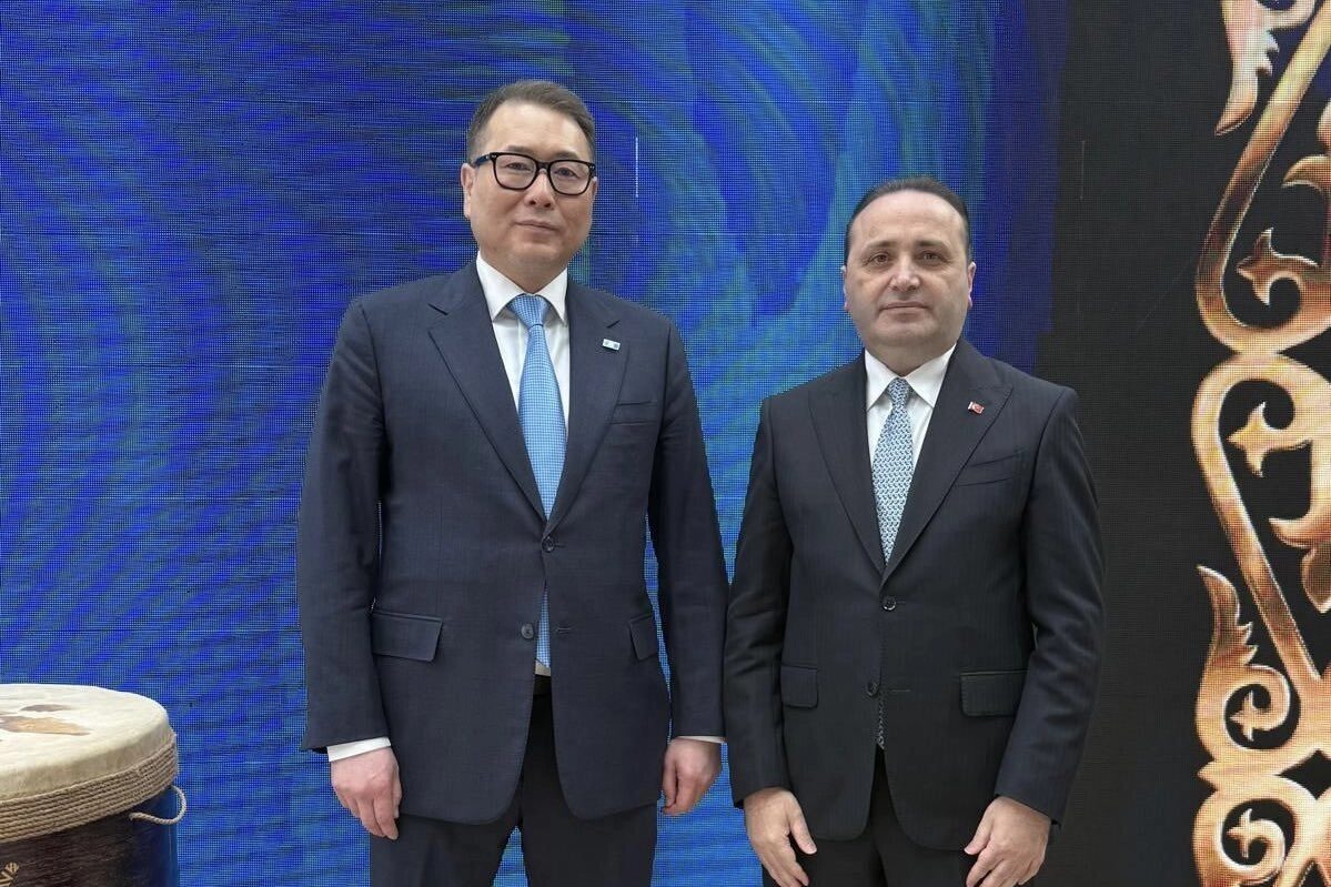 Ticaret Bakan Yardımcısı Mustafa Tuzcu, Cevdet Yılmaz’ın Kazakistan ziyareti kapsamında