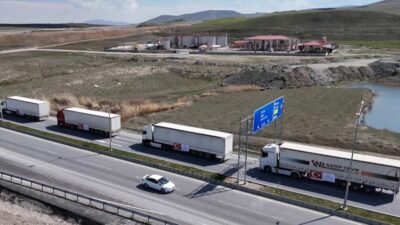 Sağlık Bakanı Prof. Dr. Kemal Memişoğlu, ilaç ve tıbbi malzemelerden