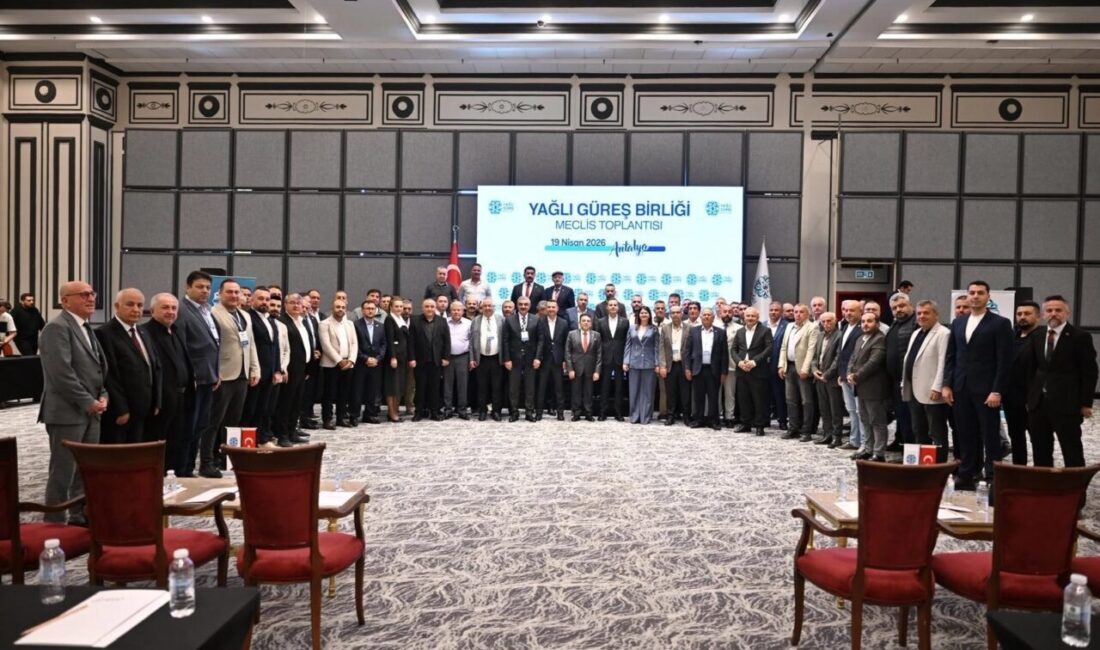 Antalya’da gerçekleştirilen Yağlı Güreş Birliği 2026 Yılı Dönem Başı Olağan