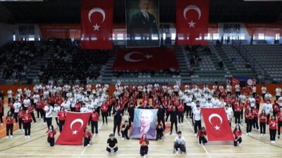 Bursa'nın İnegöl ilçesinde 19 Mayıs Atatürk’ü Anma, Gençlik ve Spor