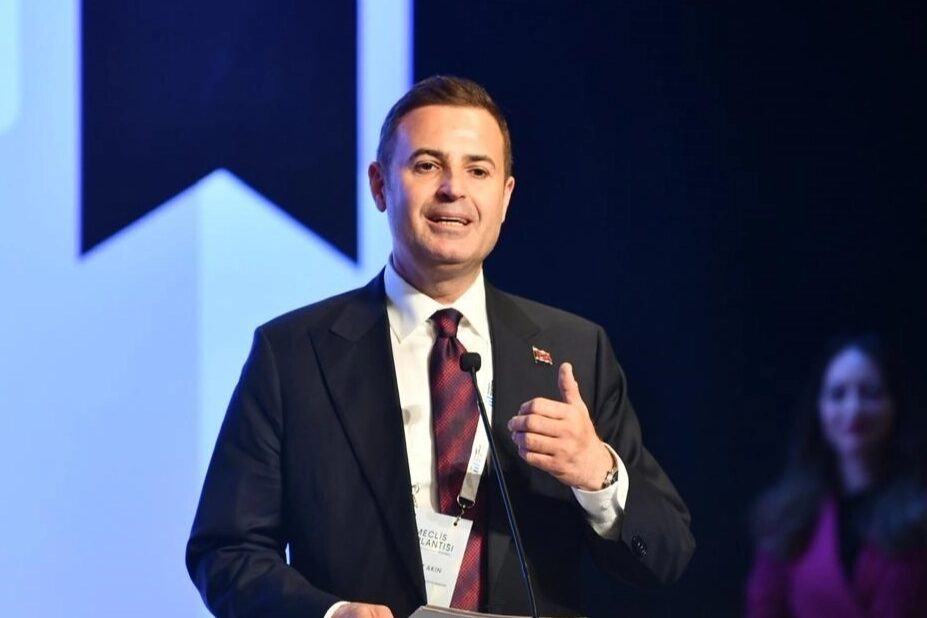 Ahmet Akın’dan Kurban Bayramı mesajı Balıkesir Büyükşehir Belediye Başkanı Ahmet Akın, Kurban Bayramı dolayısıyla mesaj