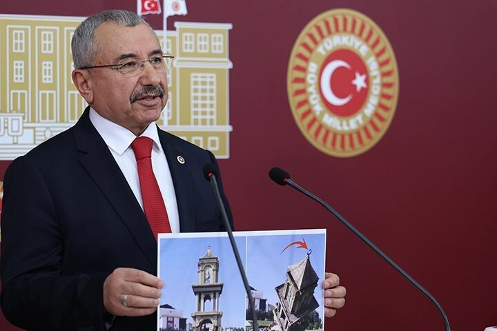 AK Partili Erdem’den Sancaktepe Anıtı tepkisi AK Parti İstanbul Milletvekili İsmail Erdem, Sancaktepe’de belediye tarafından yıkılan