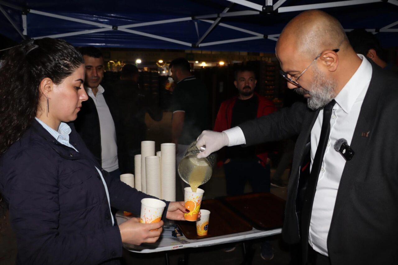 Anahtar Parti yeni haftaya Bursa Sebze ve Meyve Hali’nde çorba