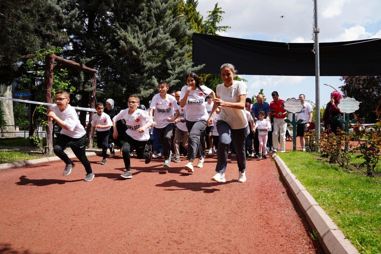 Ankara Keçiören Belediyesi’nin Engelliler Haftası kapsamında düzenlediği Engelsiz Spor Oyunları’nın