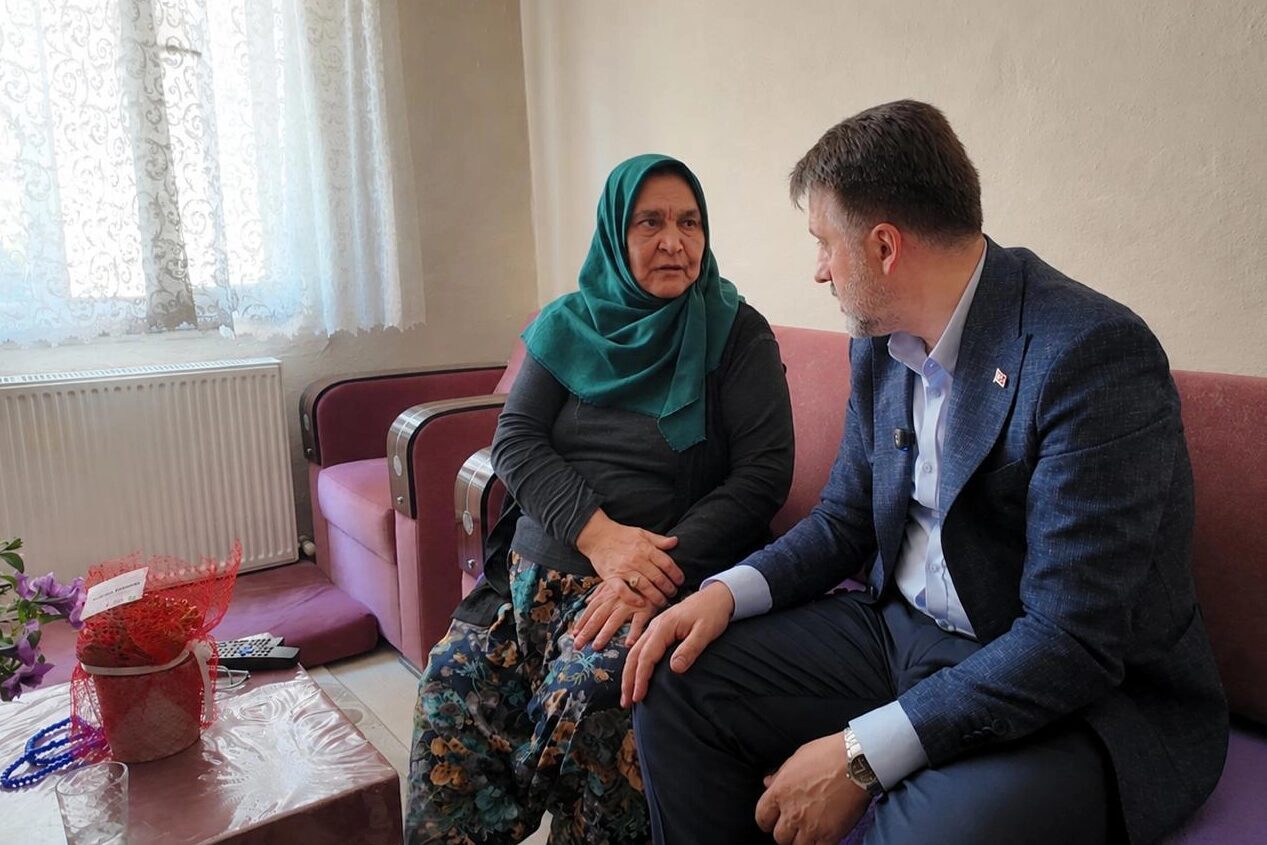 Bursa Büyükşehir Belediyesi tarafından Anneler Günü vesilesiyle şehit annelerine özel