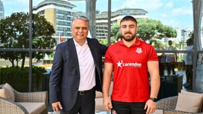 Antalya Muratpaşa Belediye Başkanı Ümit Uysal, yeni sezonda Muratpaşa Belediyesi