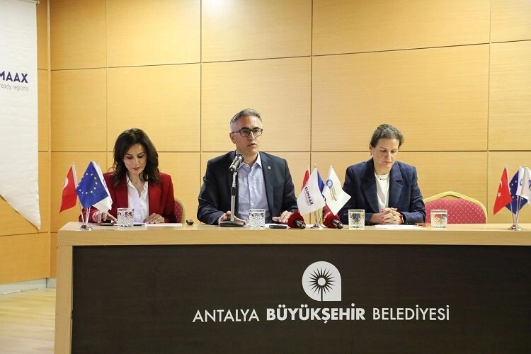 Antalya’da iklim direnci için ikinci adım Antalya Büyükşehir Belediyesi’nin geçtiğimiz aylarda düzenlediği “İklim Değişikliğinde Bilimden Eyleme: