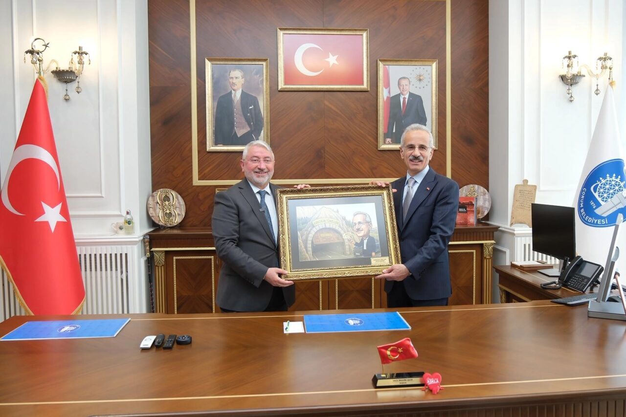 Kırkdilim Tünelleri’nin açılış programı için Çorum’a gelen Ulaştırma ve Altyapı