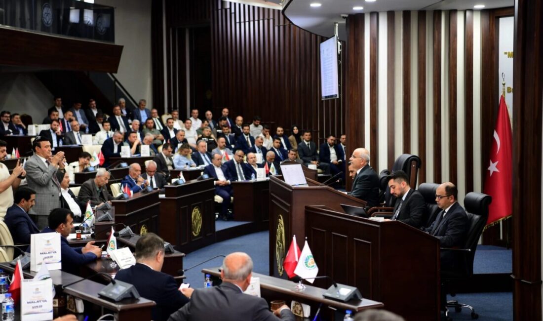 Malatya Büyükşehir Belediye Meclisi Mayıs ayı toplantısında konuşan Başkan Sami