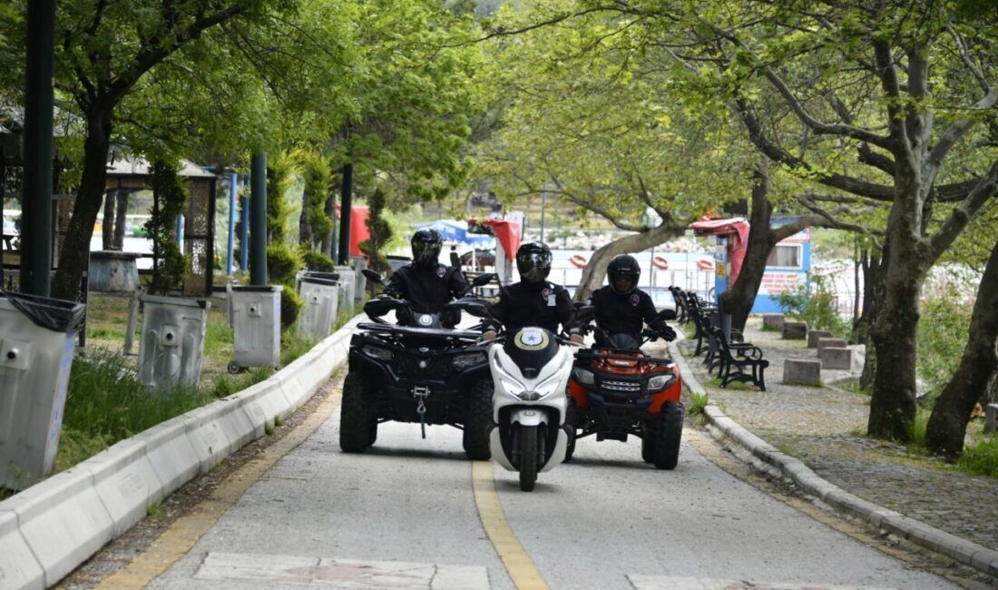 Başkent’te bayram güvenliği için 4 bin personel görevde Ankara Büyükşehir Belediyesi iştiraklerinden, ANFA Güvenlik Genel Müdürlüğü ekipleri, Kurban
