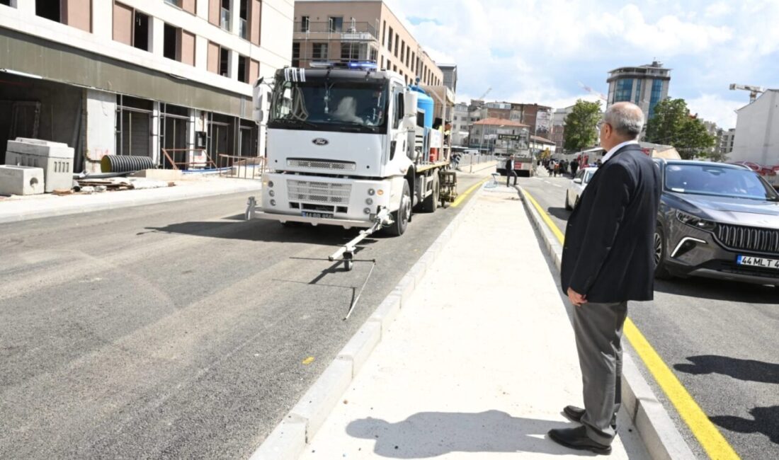 Bayram öncesi Malatya trafiğine yeni nefes Malatya Büyükşehir Belediye Başkanı Sami Er, Turgut Temelli Caddesi’nin Kurban