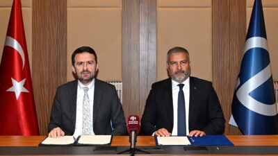 Basın İlan Kurumu ile Anadolu Üniversitesi arasında imzalanan protokol, iletişim