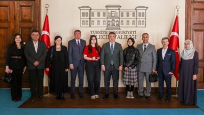 Bilecik Valisi Faik Oktay Sözer, ulusal yarışmalarda Türkiye birinciliği elde