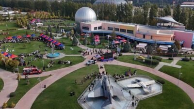 Eskişehir Büyükşehir Belediyesi öncülüğünde hazırlanan Bilimfest Eskişehir, TÜBİTAK’tan aldığı onayla