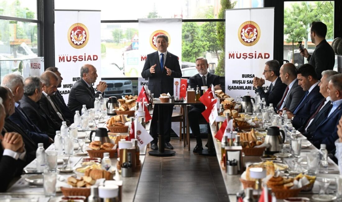BTSO Başkanı Burkay MUŞSİAD üyeleriyle buluştu BTSO Yönetim Kurulu Başkanı İbrahim Burkay, MUŞSİAD üyeleriyle bir araya