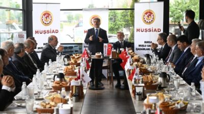 BTSO Yönetim Kurulu Başkanı İbrahim Burkay, MUŞSİAD üyeleriyle bir araya