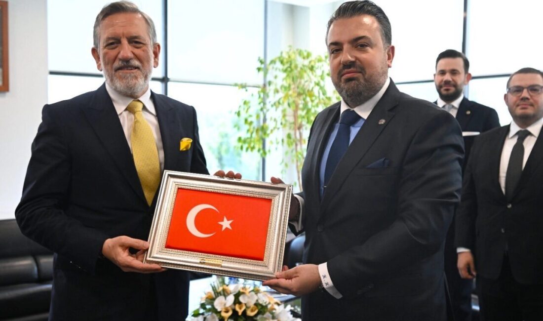 BTSO Başkanı İbrahim Burkay, Türkiye Genç İş İnsanları Derneği Bursa