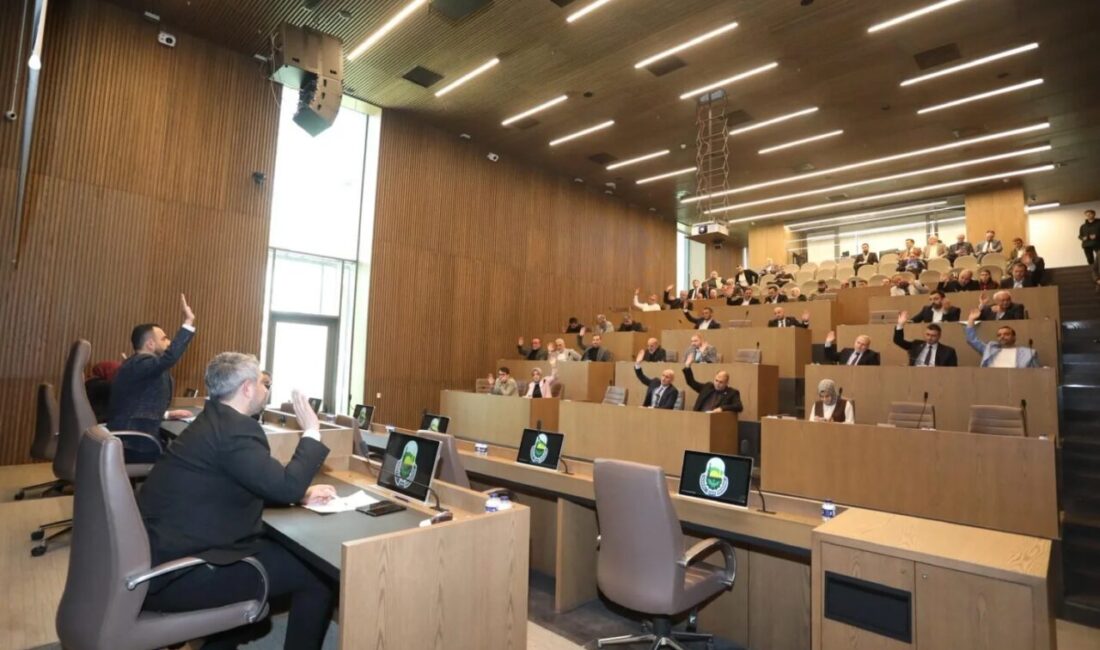 Bursa İnegöl Belediye Meclisi, Mayıs ayı oturumunda 12 gündem maddesiyle