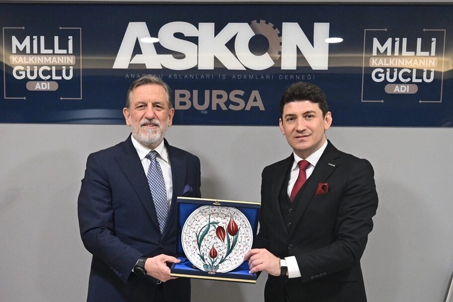 ASKON Bursa’nın düzenlediği toplantıda konuşan BTSO Başkanı İbrahim Burkay, küresel