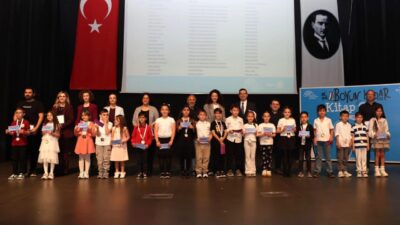 Bursa'da Nilüfer Belediyesi’nin okumanın alışkanlık haline gelmesi ve yaygınlaşması için