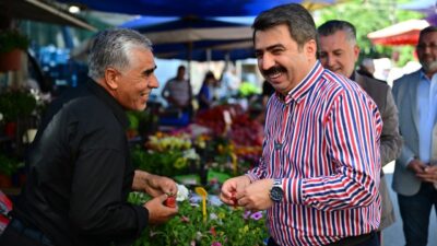 Vatandaş ve esnafla her fırsatta bir araya gelmeye özen gösteren