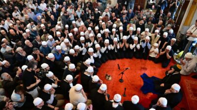 Bursa'da Yıldırım Belediyesi, baharı müjdeleyen, bereket, huzur ve kardeşliğin sembolü