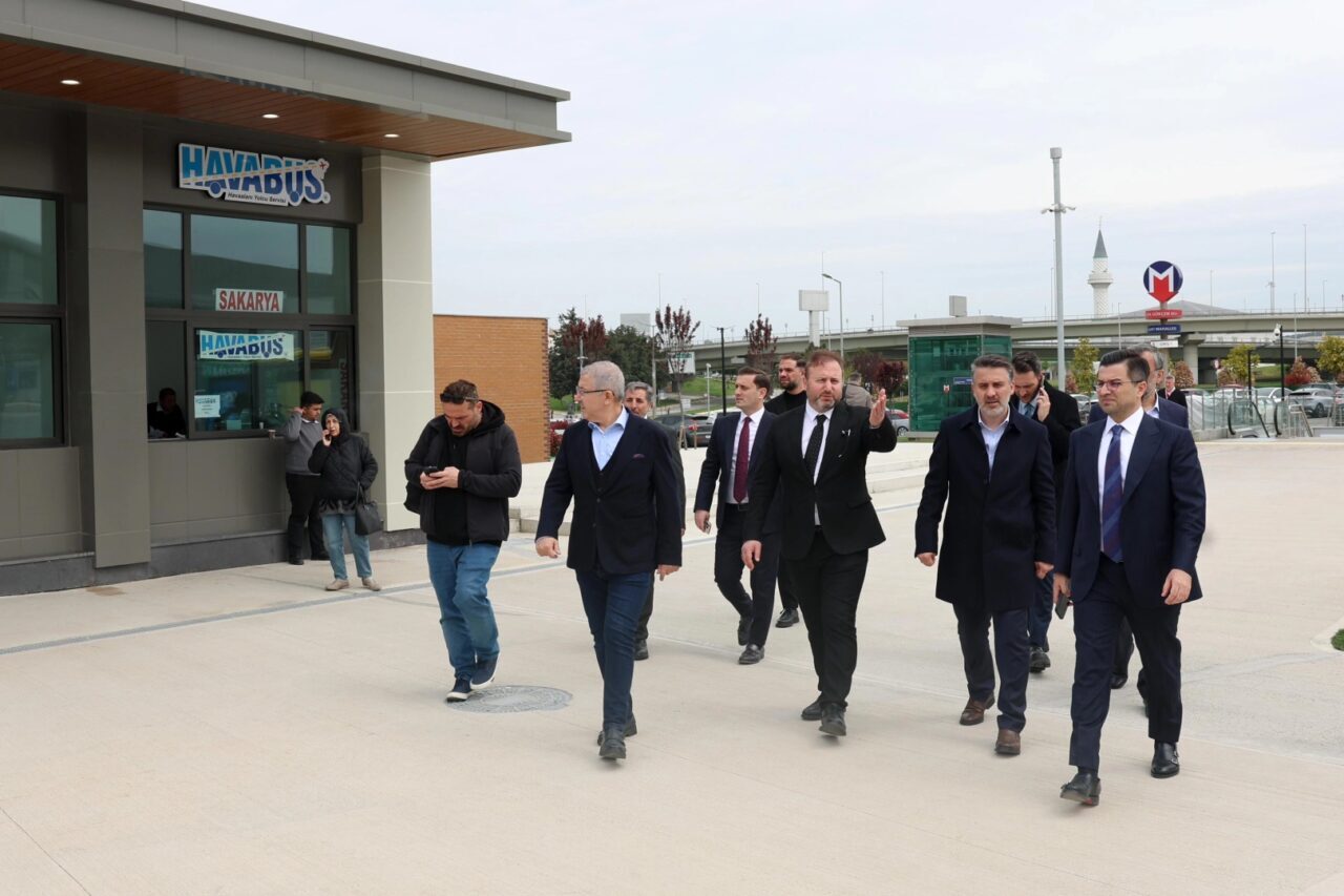 Bursa Büyükşehir Belediye Başkan Vekili Şahin Biba, İstanbul'da Sabiha Gökçen