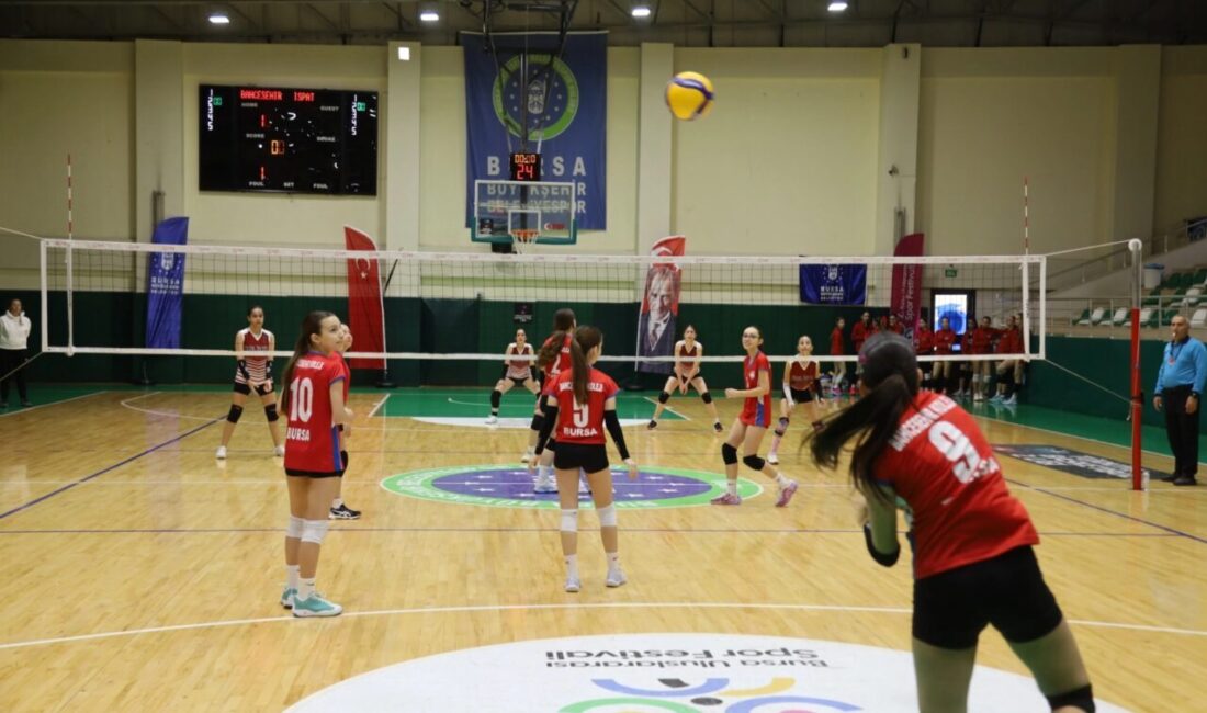 Her yaştan vatandaşı sporla buluşturmak için çalışmalarını sürdüren Bursa Büyükşehir