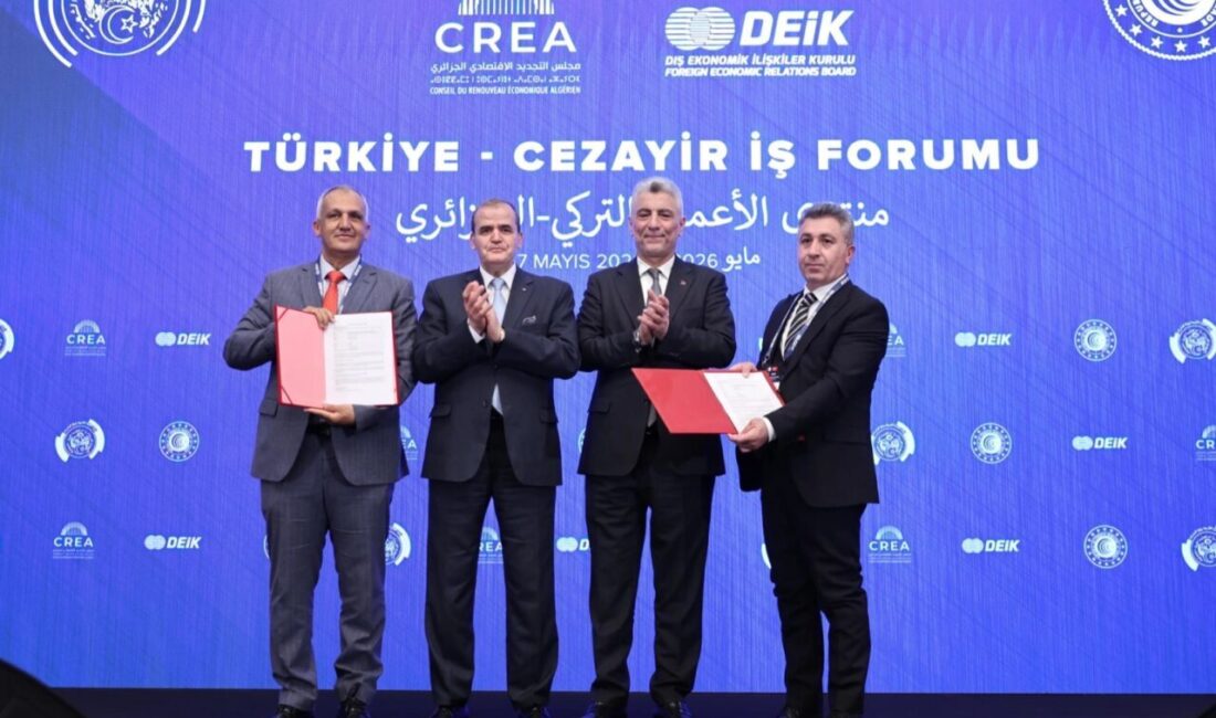 Ticaret Bakanı Ömer Bolat, Türkiye-Cezayir İş Forumu kapsamında iki ülke