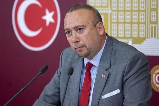 CHP, disipline sevk edilen ve İçişleri Bakanlığı'nca görevden uzaklaştırılan Uşak