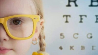 Göz Hastalıkları Uzmanı Doç. Dr. Hayati Yılmaz, çocuklarda giderek artan