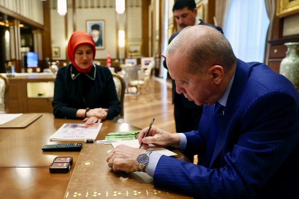 Cumhurbaşkanı Erdoğan, Yardımcısı Cevdet Yılmaz ve Bakan Mahinur Özdemir Göktaş,