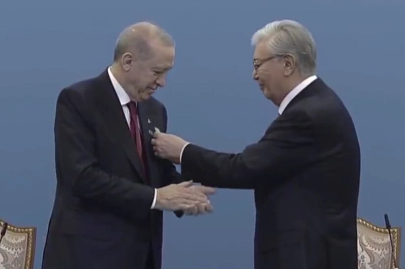 Cumhurbaşkanı Recep Tayyip Erdoğan, resmi ziyaret kapsamında bulunduğu Kazakistan’ın başkenti