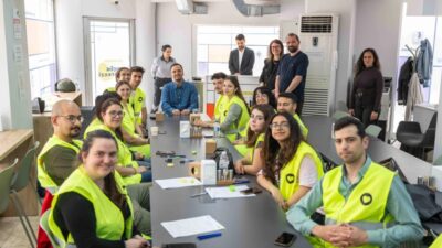 Bornova Belediyesi’nin hizmete açtığı Gülşah Durbay Gençlik Merkezi, İzmir’deki üniversitelerden