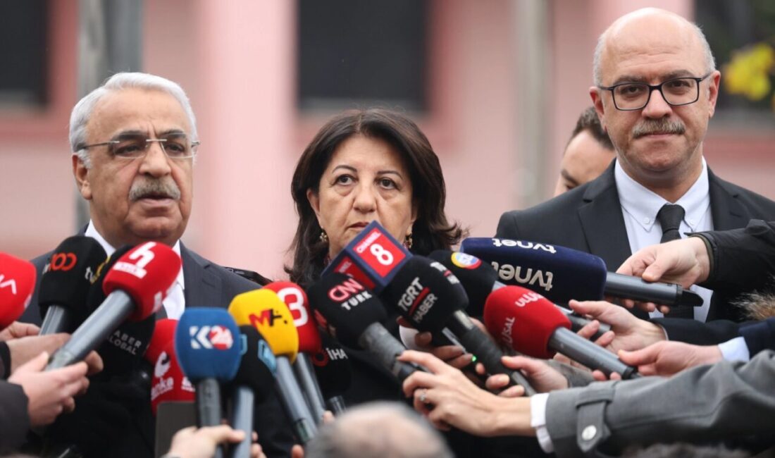 DEM Parti İmralı Heyeti: Demokratikleşme hayati ihtiyaç DEM Parti İmralı Heyeti, 24 Mayıs’ta Abdullah Öcalan ile gerçekleştirilen