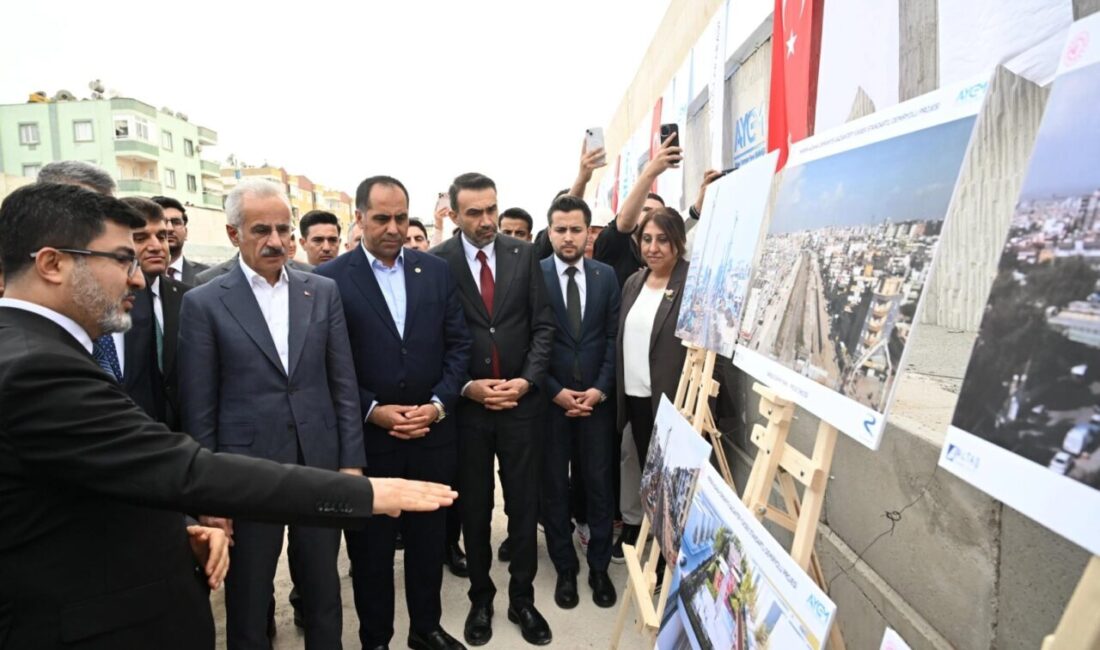 Ulaştırma ve Altyapı Bakanı Abdulkadir Uraloğlu, Mersin–Adana–Osmaniye–Gaziantep Hızlı Tren Hattı’nda