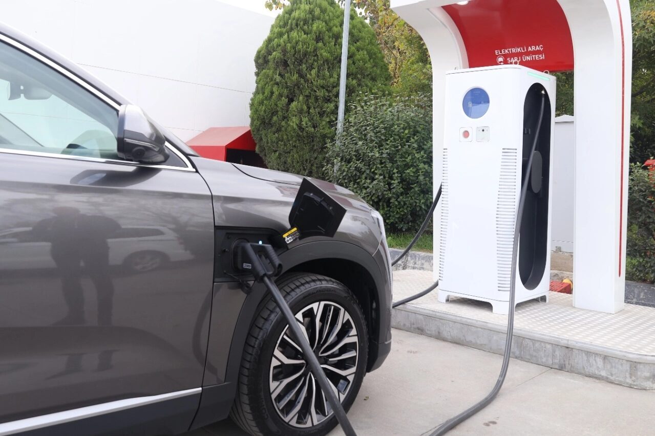 Otomotiv sektörü; elektrikli araçlar, düşük emisyon ve AB regülasyonları ile