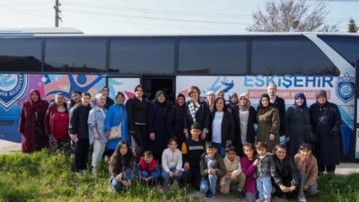 Eskişehir Büyükşehir Belediye Başkanı Ayşe Ünlüce, Eskişehirli kadınları kültür ve